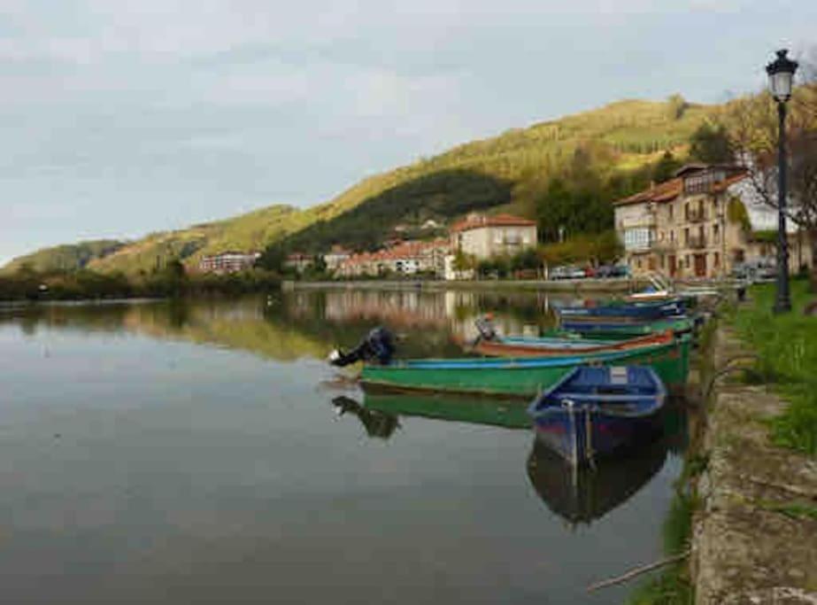 Precioso Atico Con Parking Privado. Vistas Al Rio Limpias Exterior foto